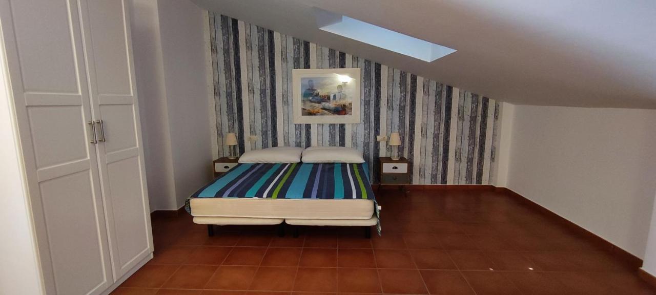 MSJ 69 Bonito dúplex en Marina Sant Jordi Calafat Exterior foto